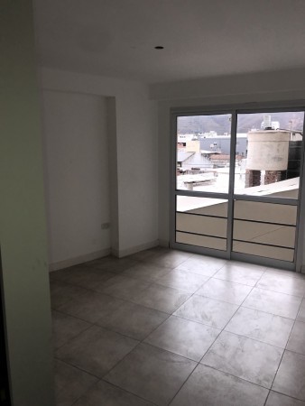DEPARTAMENTO 1 DORMITORIO Y COCHERA