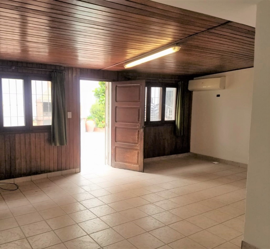 CASA EN ALQUILER EN BARRIO SAN REMO