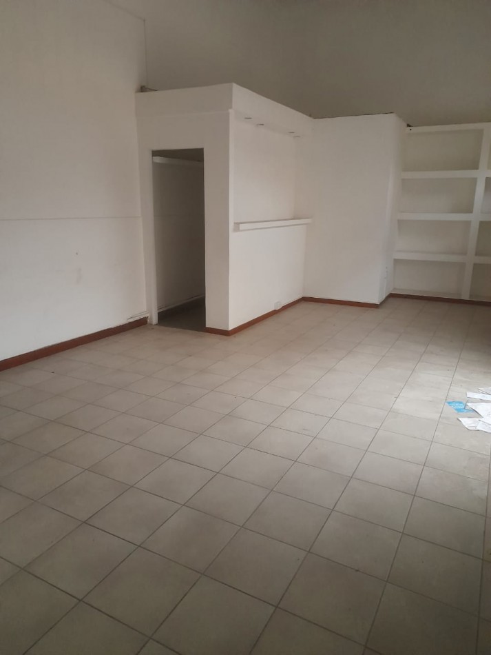 Local comercial en alquiler