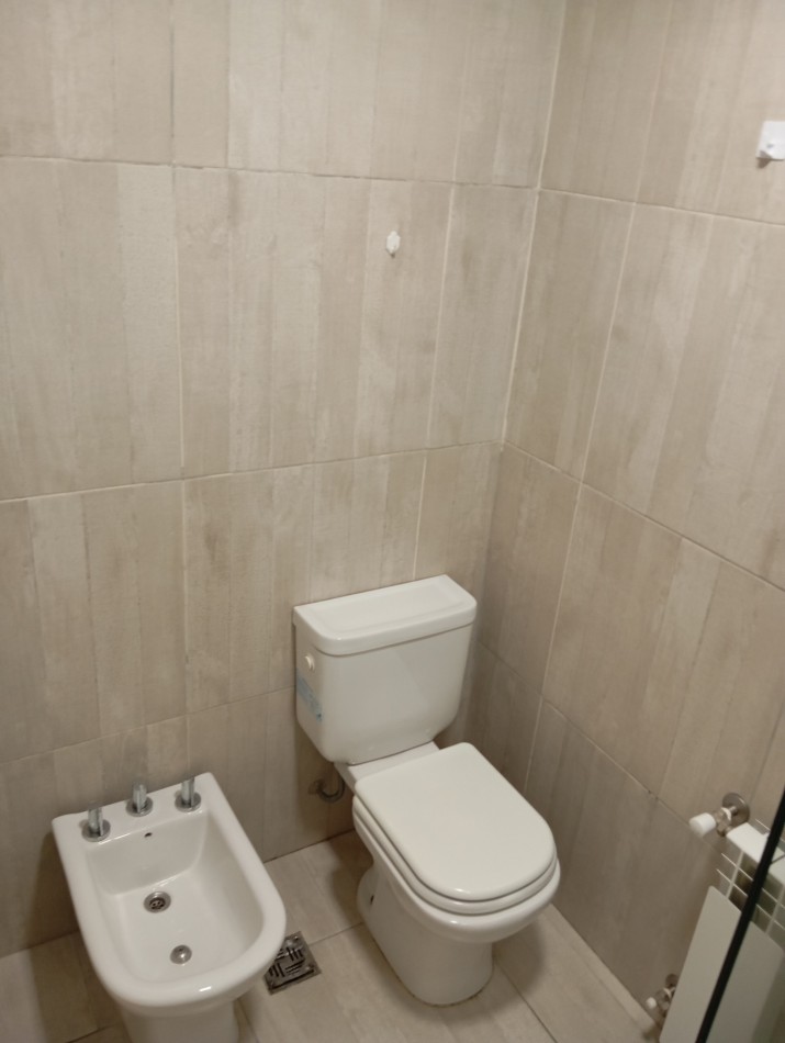 Alquiler 1 dormitorio con cochera.