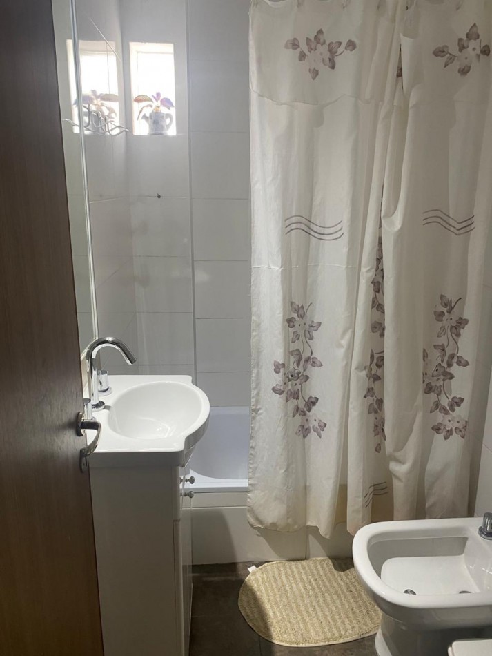 Departamento amoblado de 2 dormitorios