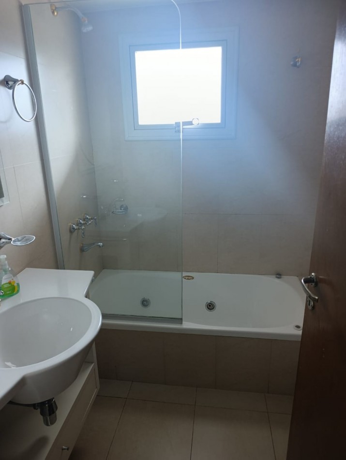 Departamento de 2 dormitorios en alquiler