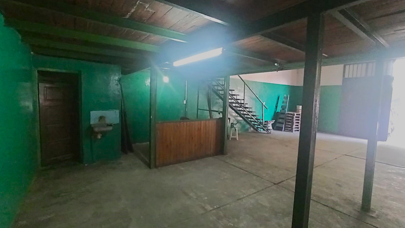 ALQUILER GALPON / LOCAL COMERCIAL - ZONA SAN MARTIN AL 1200