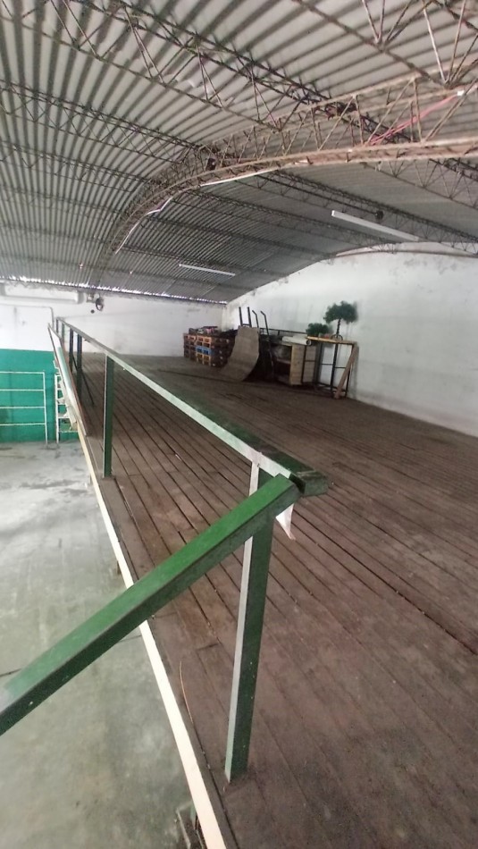 ALQUILER GALPON / LOCAL COMERCIAL - ZONA SAN MARTIN AL 1200