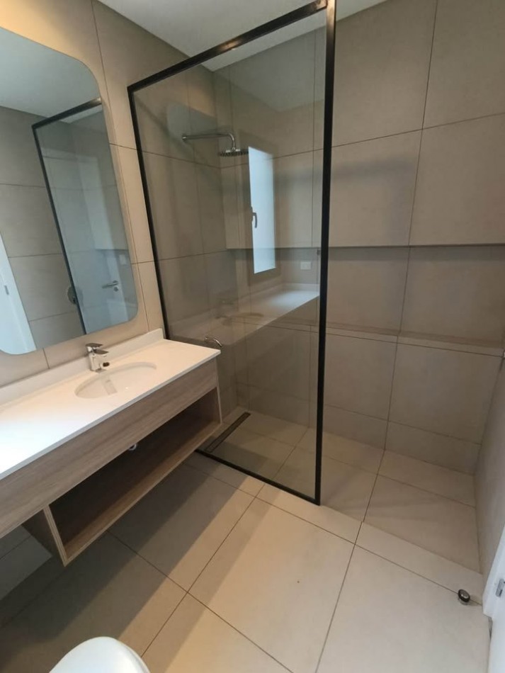 Casa en alquiler en San Lorenzo Chico- Housing La Cercania