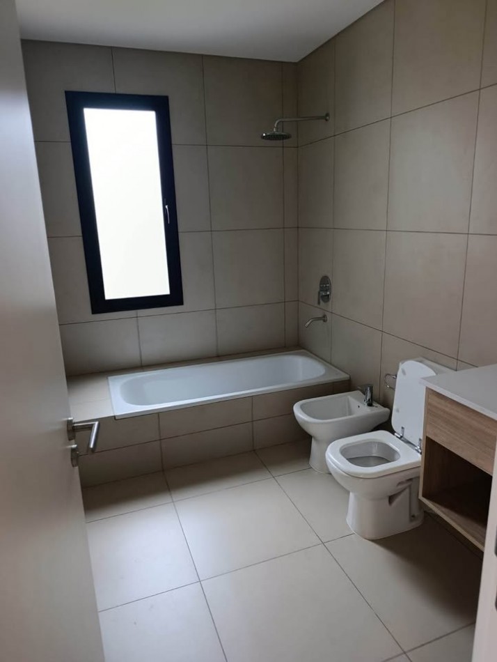 Casa en alquiler en San Lorenzo Chico- Housing La Cercania