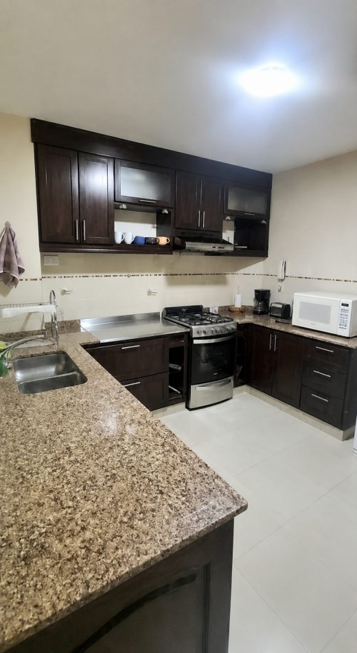 Departamento AMOBLADO en ALQUILER - 3 Dormitorios y Cochera - Ituzaingo 50, Salta