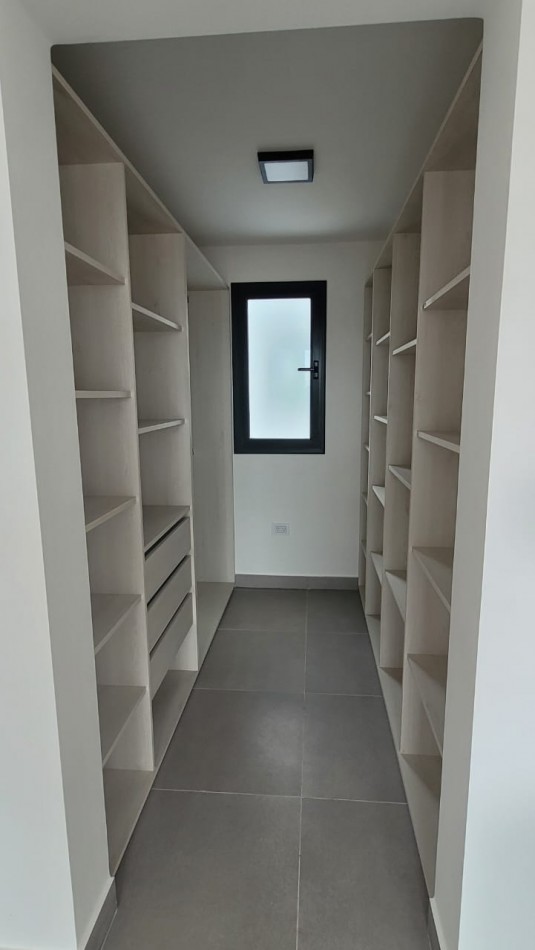 Departamento en Gral. Guemes 1700