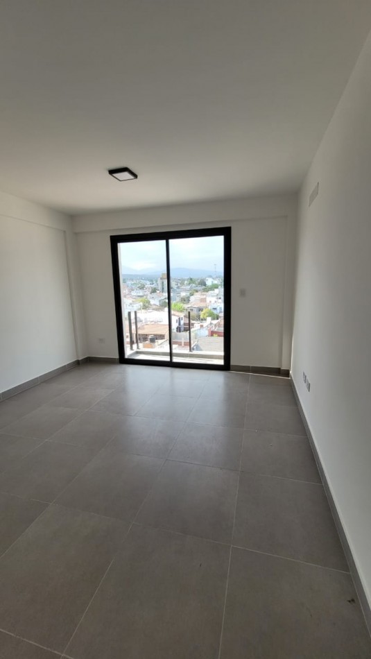 Departamento en Gral. Guemes 1700