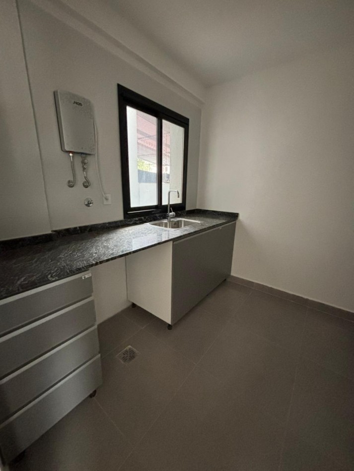Departamento en Gral. Guemes 1700