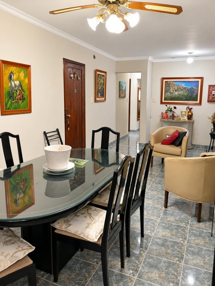 CASA EN VENTA BARRIO UNIVERSITARIO