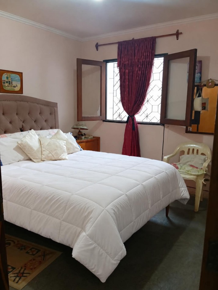 CASA EN VENTA BARRIO UNIVERSITARIO