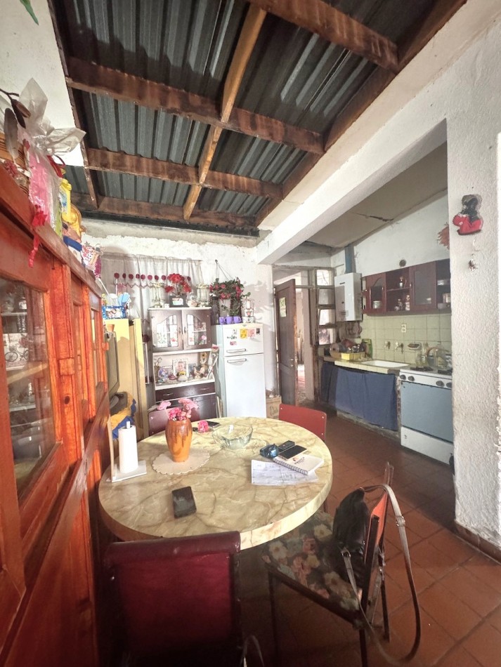 Casa B° Castañares 3 dormit. + Monoambiente independiente