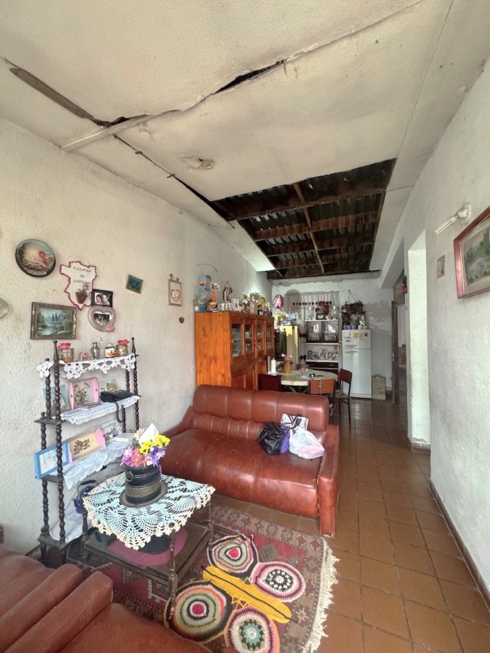 Casa B° Castañares 3 dormit. + Monoambiente independiente