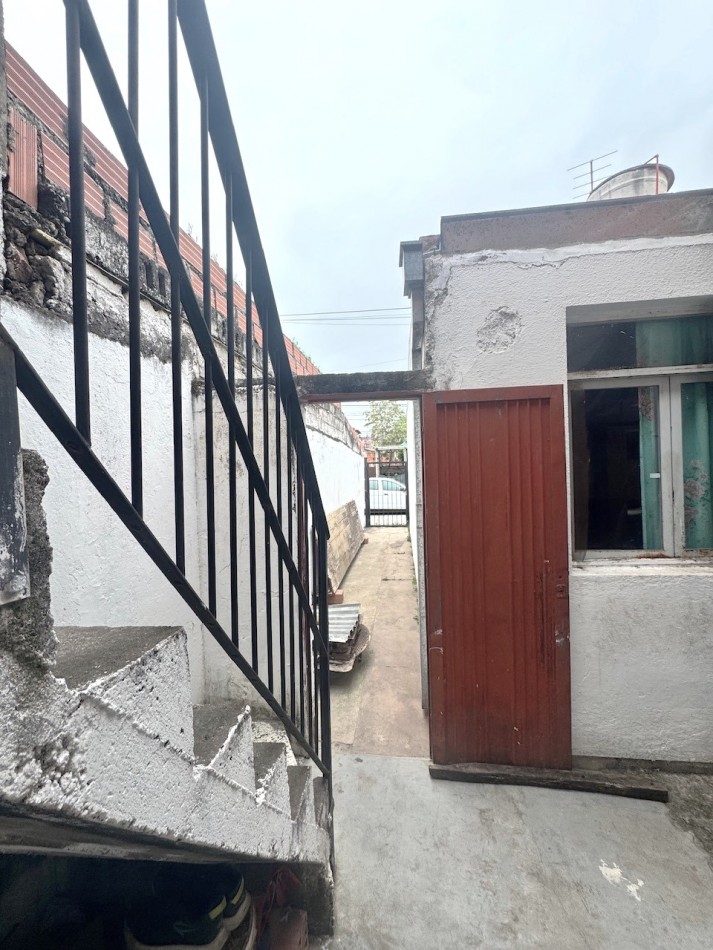 Casa B° Castañares 3 dormit. + Monoambiente independiente