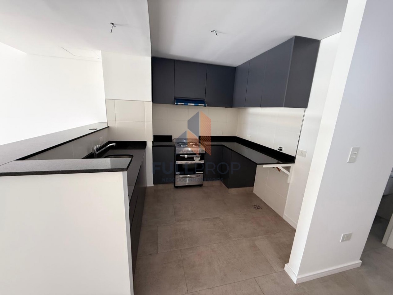 Departamento en venta - Dean Funes al 800, Excelente ubicacion