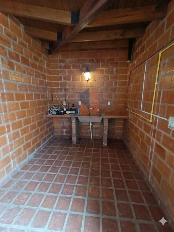 Alquiler Casa con destino Comercial/Oficina/Gastronomico en Catamarca al 300