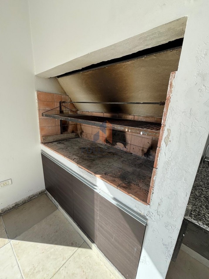 Departamento 1 dormitorio con cochera, Necochea 426