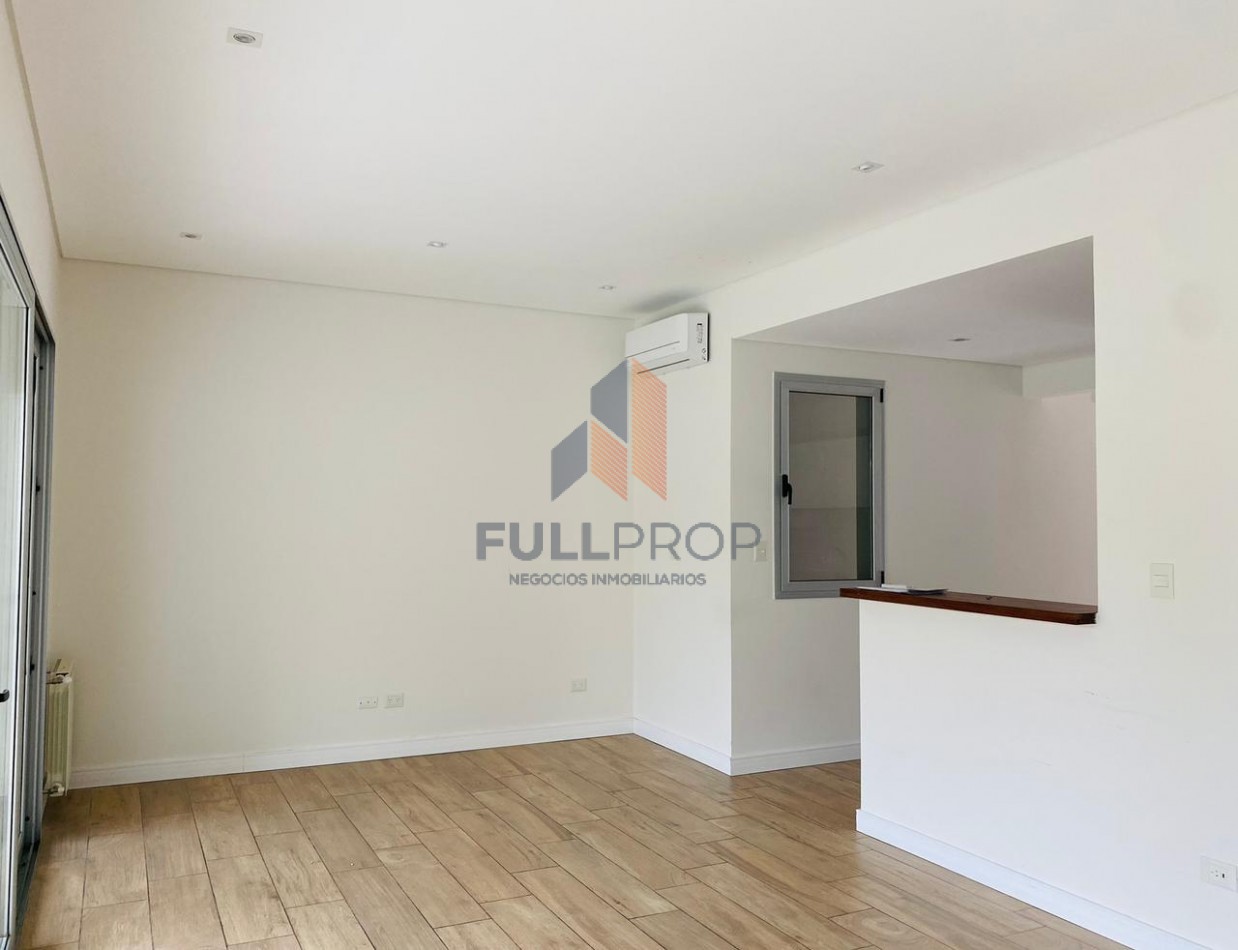 Departamento de 1 dormitorio en alquiler en La Angostura con cochera y amenities