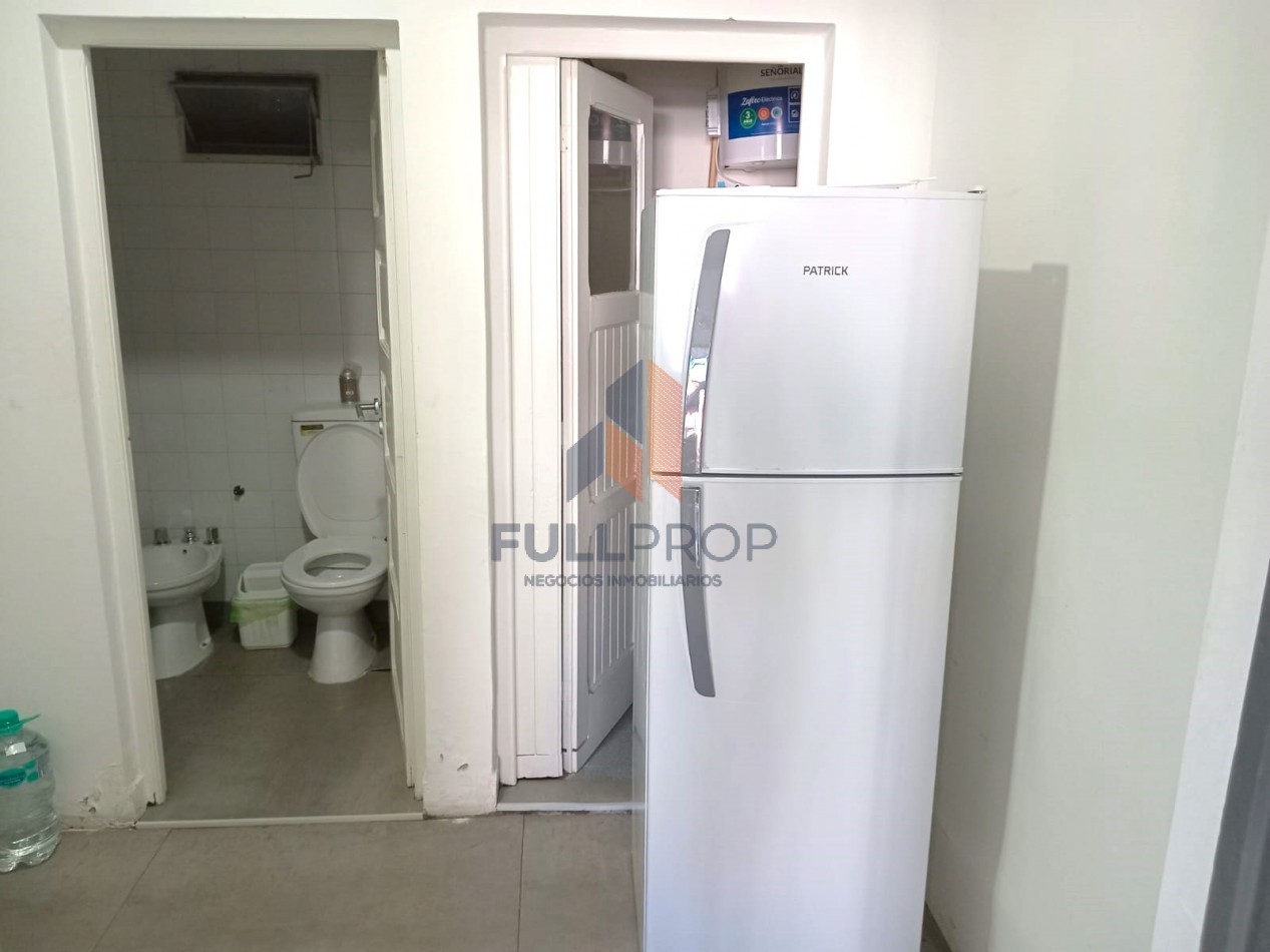 LOCAL COMERCIAL AV. ENTRE RIOS ESQ. 25 DE MAYO