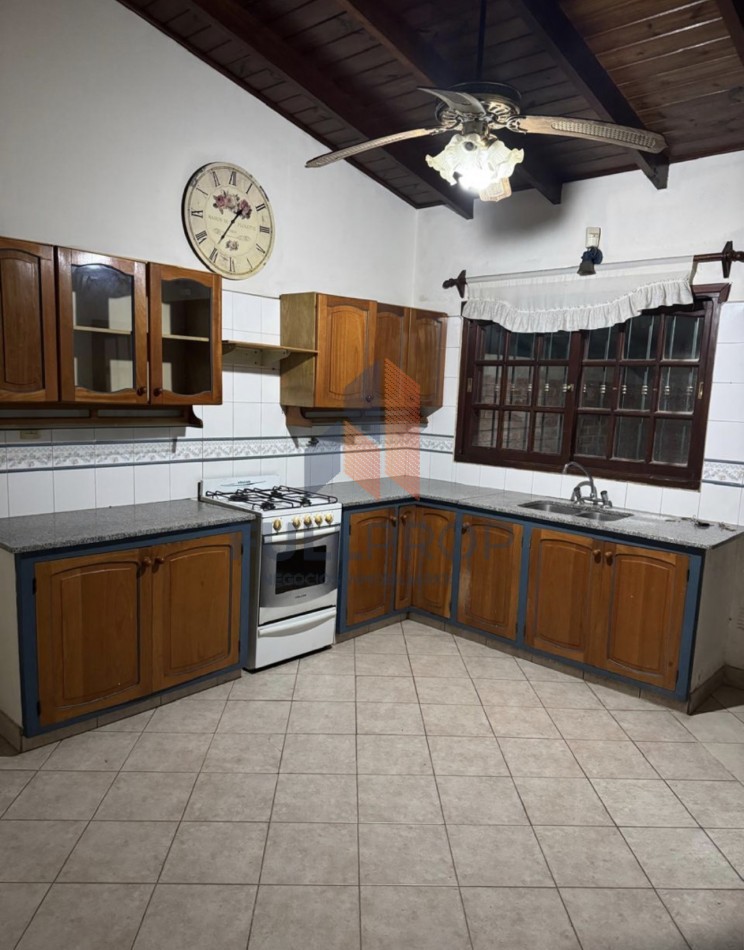 ALQUILER CASA ZONA SUR