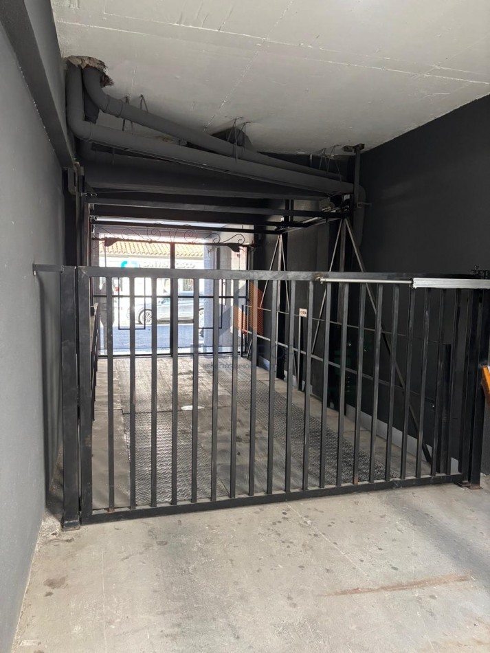 Departamento 1 dormitorio con cochera, Necochea 426