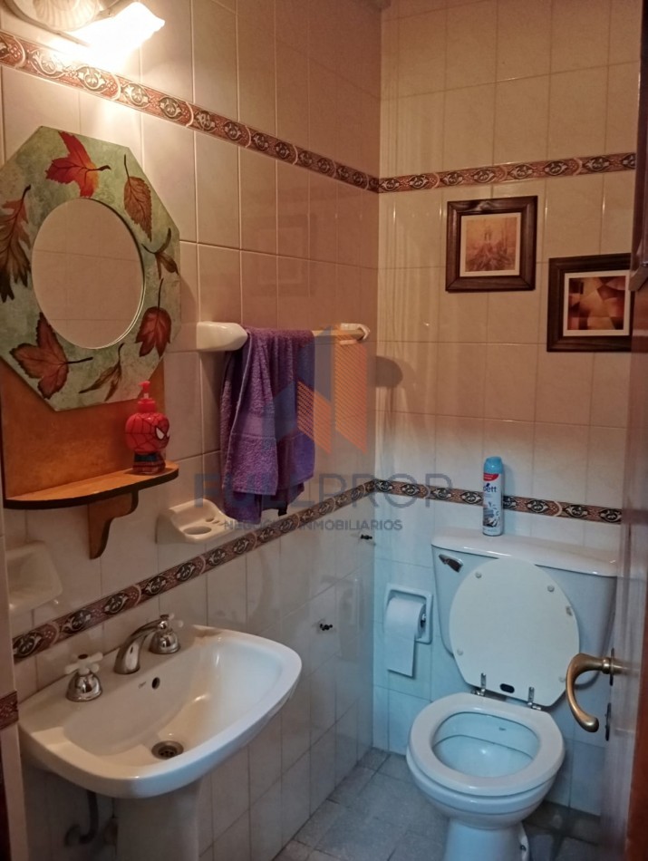 CASA EN VENTA- TRES CERRITOS