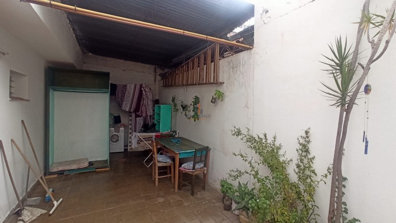 EN VENTA - CASA EN ZONA PASEO GUEMES  (ZONA DE CATEGORIA Y GRAN AUGE COMERCIAL)