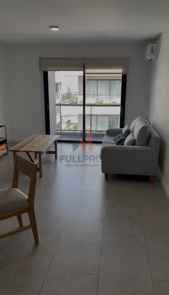 Departamentos en Alquiler - Dean Funes al 800, Excelente ubicacion