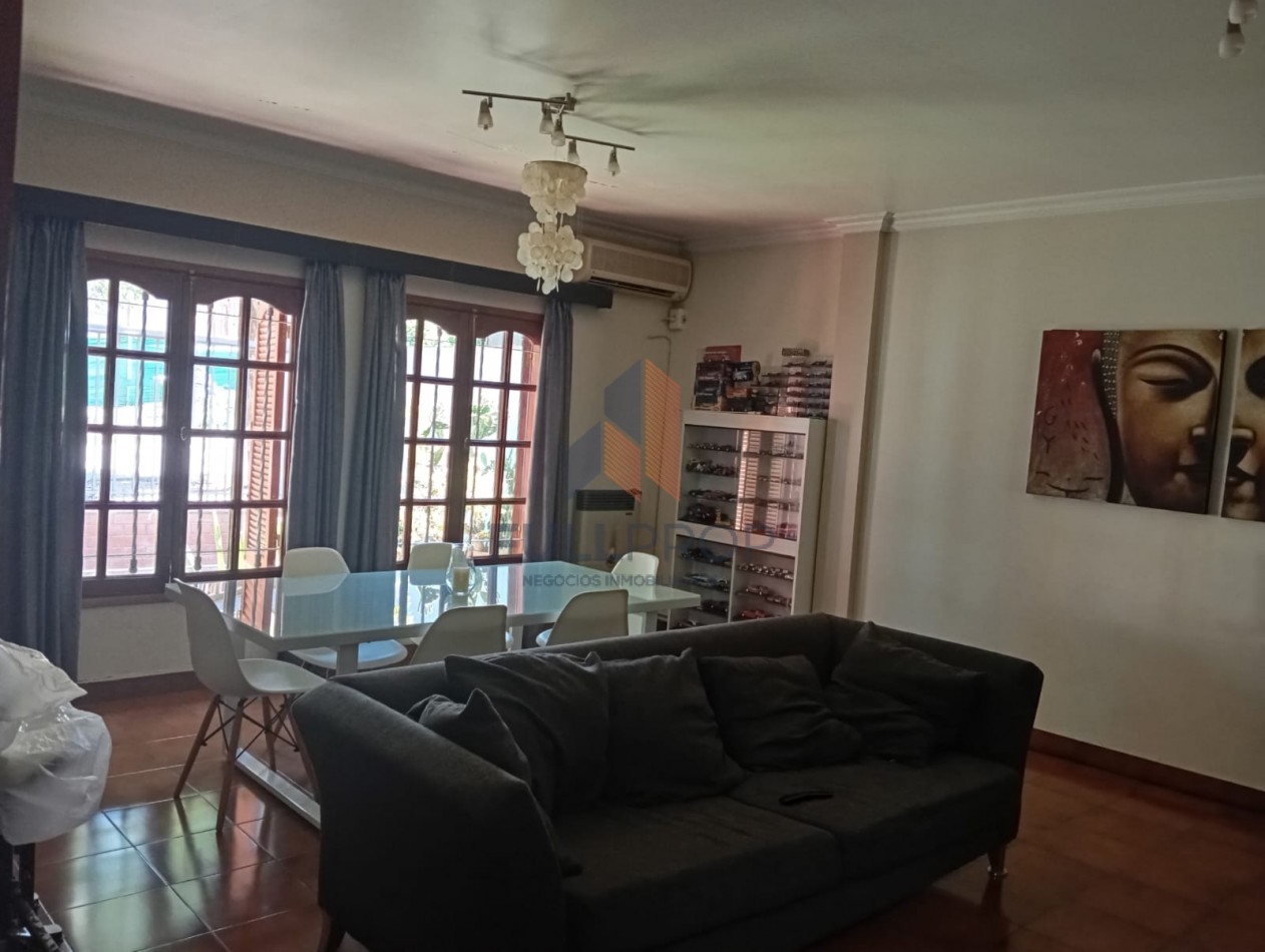 CASA EN VENTA- TRES CERRITOS