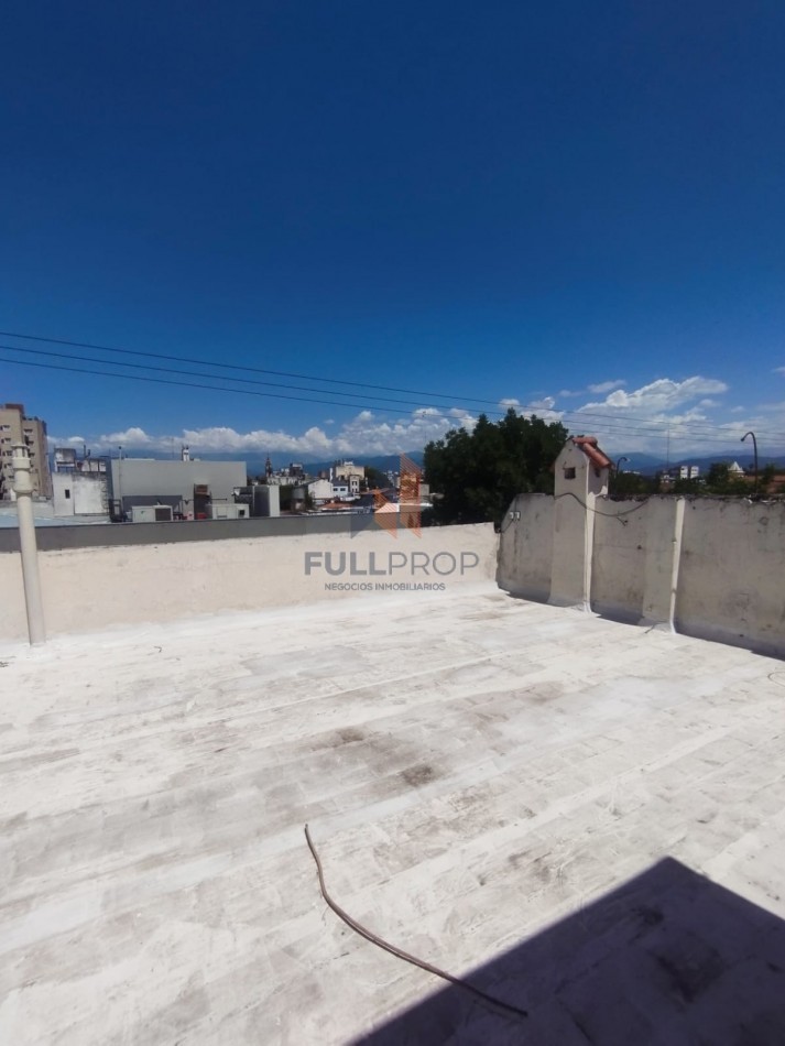 VIVIENDA COLECTIVA UBICADA EN LAVALLE AL 100  (6 UNIDADES FUNCIONALES)
