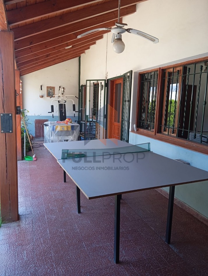 CASA EN VENTA- TRES CERRITOS