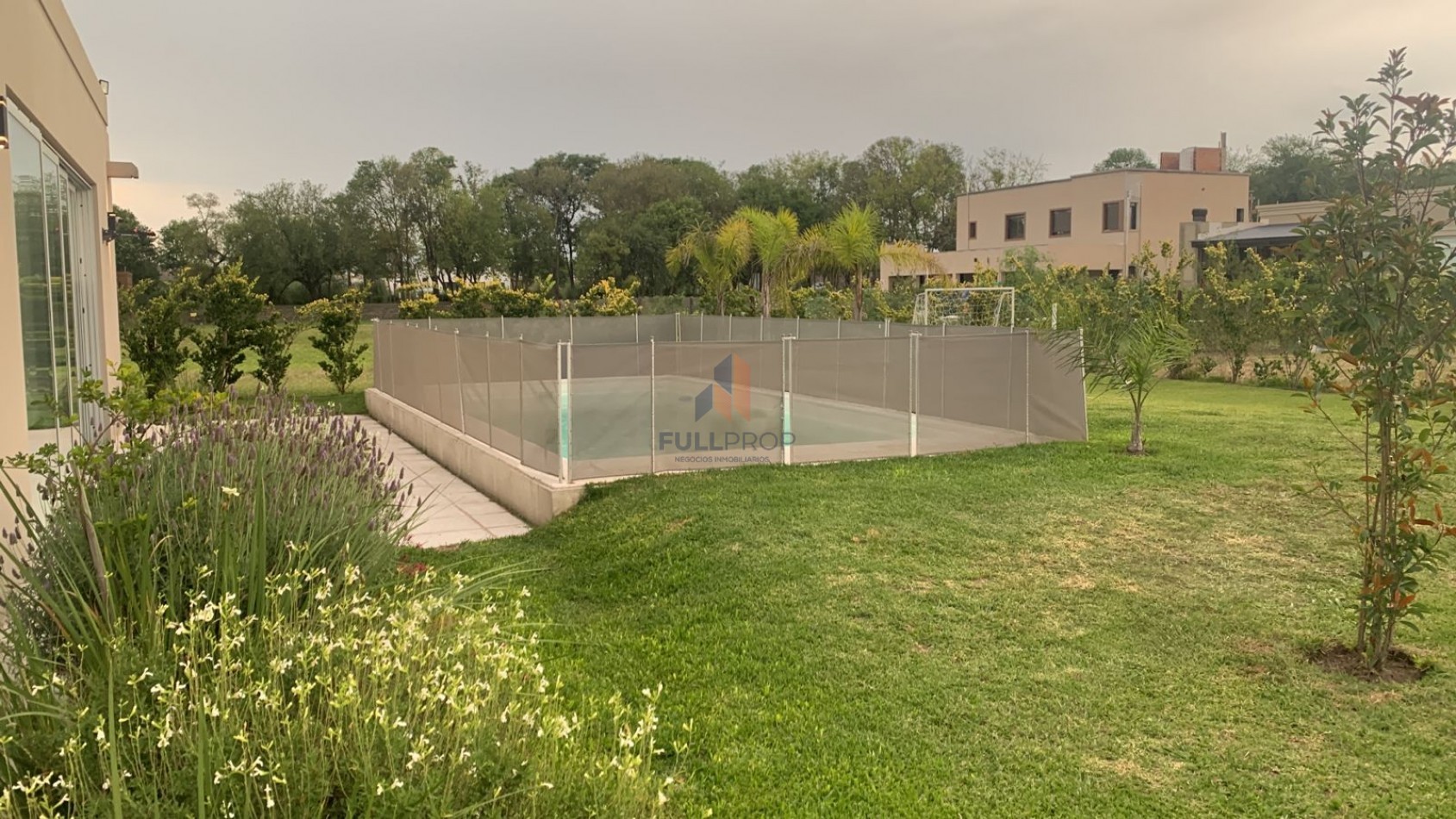 Casa en venta en Jardines de San Lorenzo