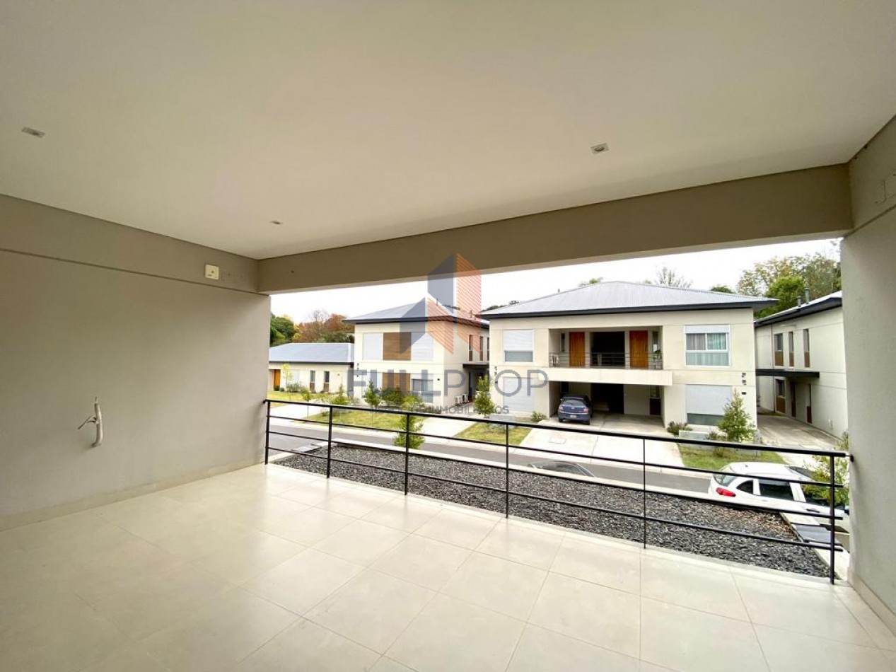 Departamento de 1 dormitorio en alquiler en La Angostura con cochera y amenities