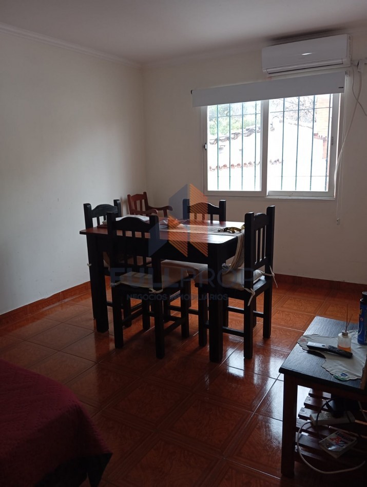 DPTO EN VENTA 1 DORMITORIO CON COCHERA/ AMOBLADO
