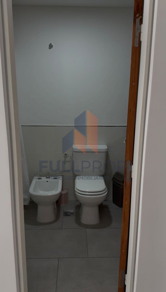 Departamentos en Alquiler - Dean Funes al 800, Excelente ubicacion