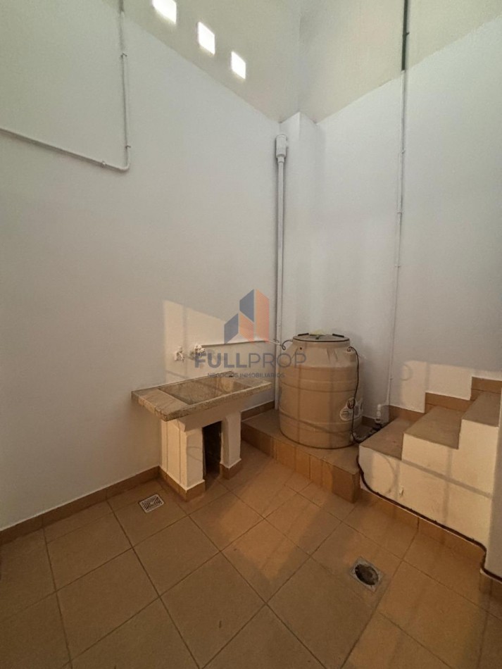 Propiedad con 3 Unidades Funcionales en Lerma 898.