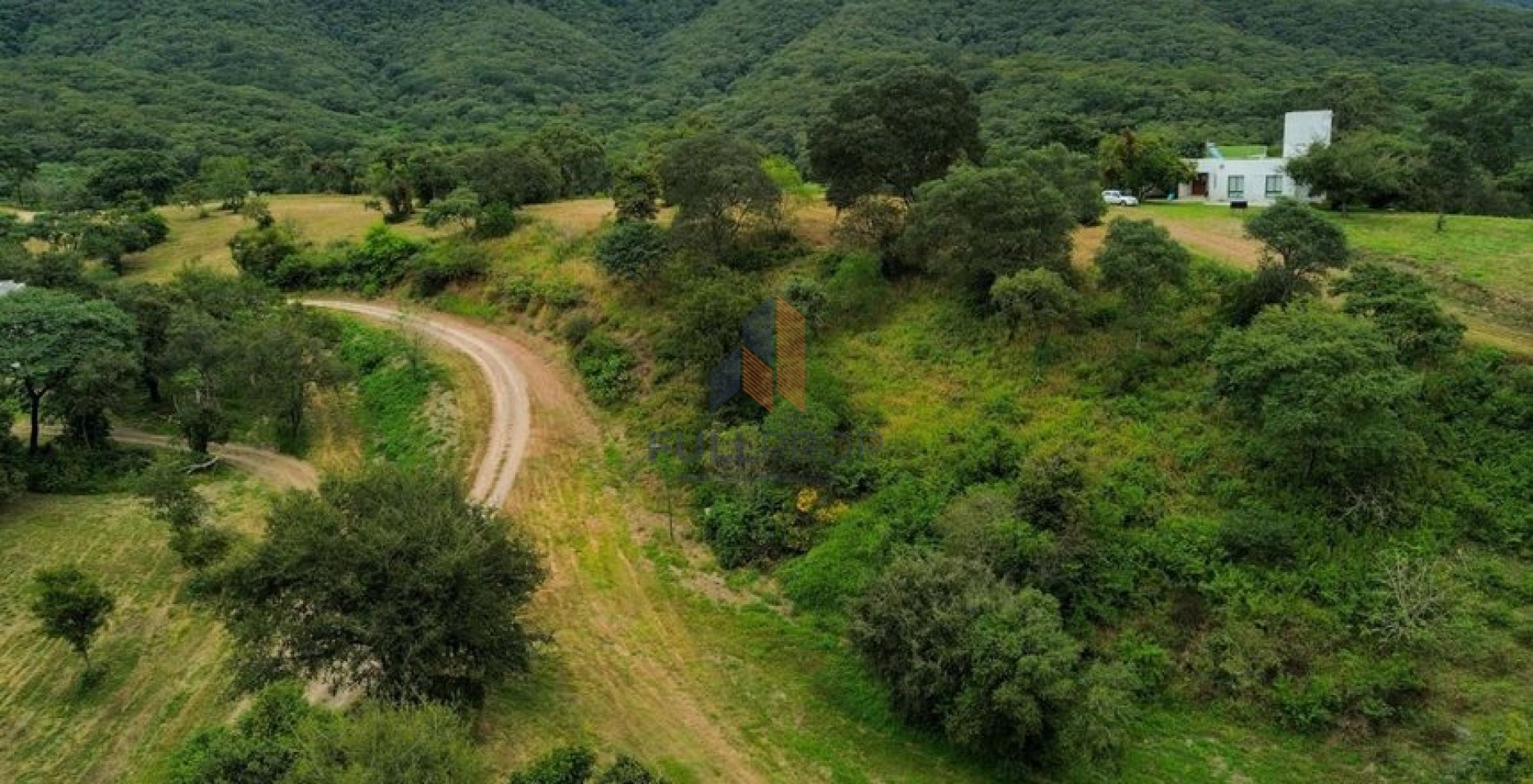 Las Cañadas Terreno en Venta ✨
