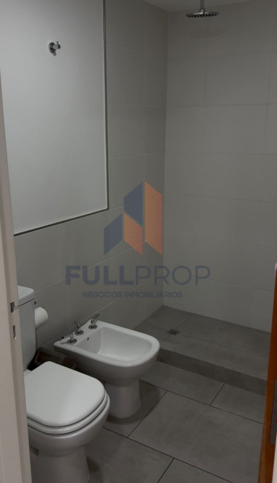 Departamentos en Alquiler - Dean Funes al 800, Excelente ubicacion