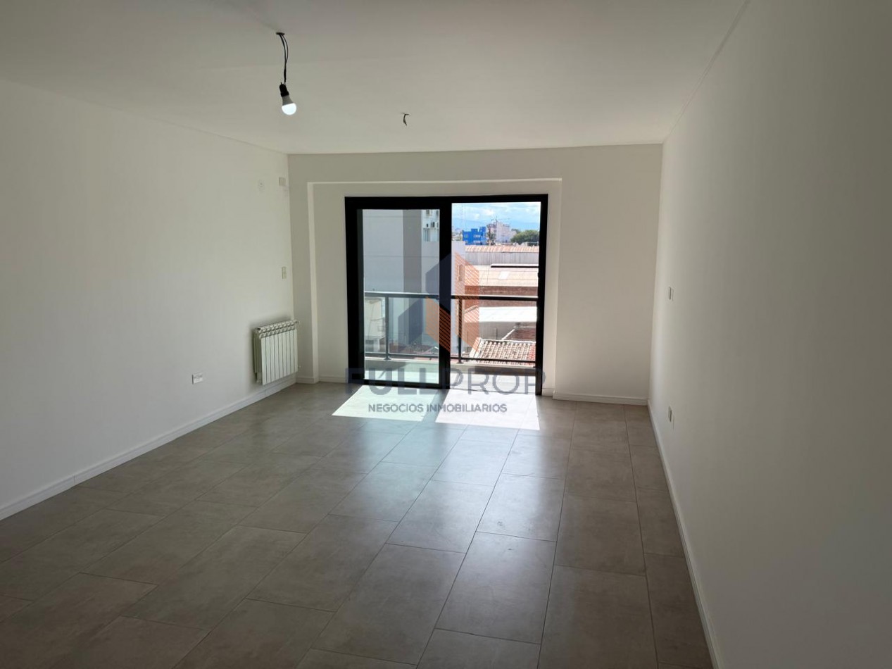 Departamento en venta - Dean Funes al 800, Excelente ubicacion