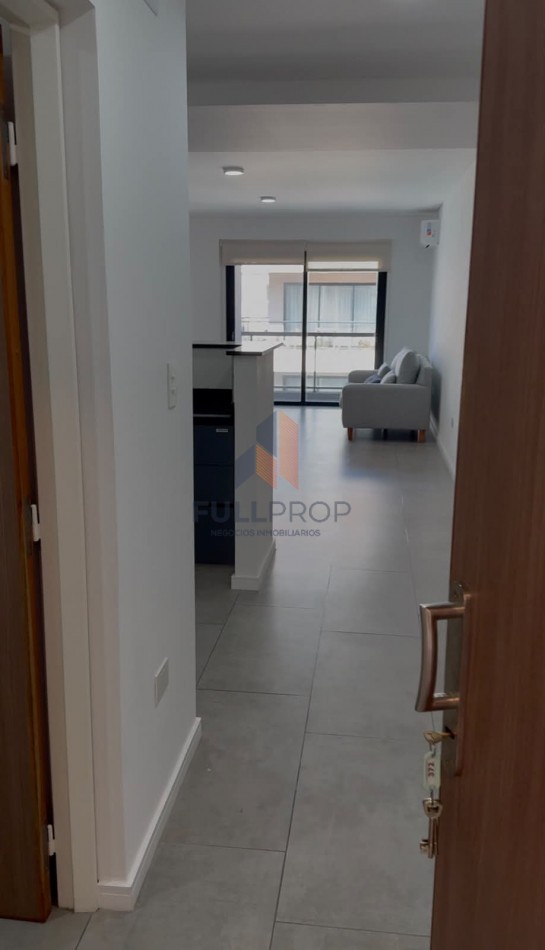 Departamentos en Alquiler - Dean Funes al 800, Excelente ubicacion