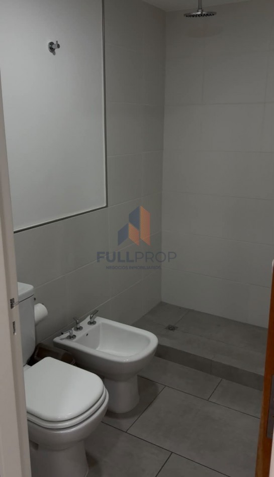 Departamentos en Alquiler - Dean Funes al 800, Excelente ubicacion