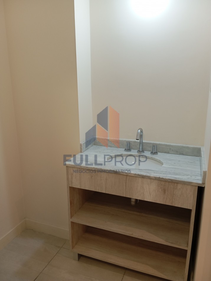 Alquiler 1 dormitorio con cochera.