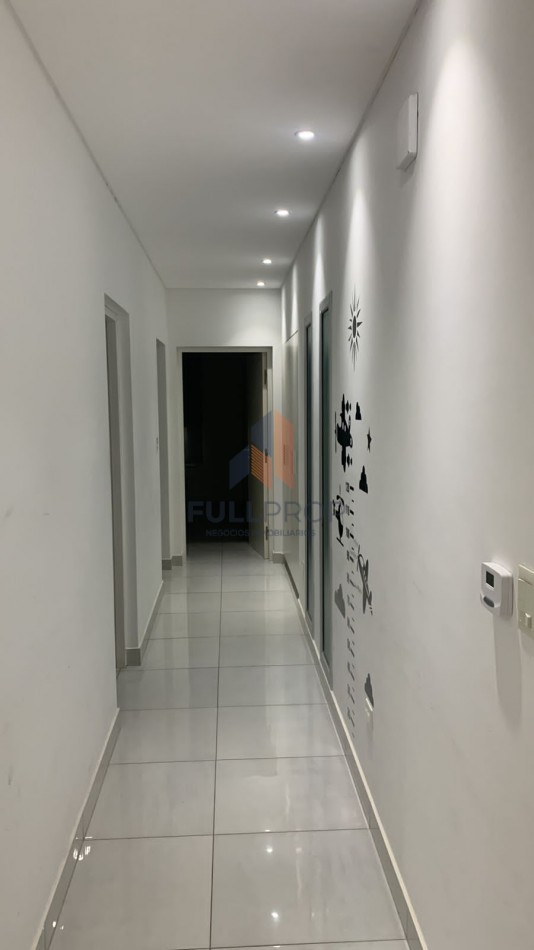 Casa en venta en Jardines de San Lorenzo