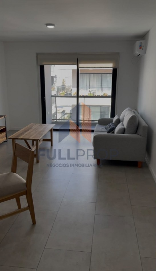 Departamentos en Alquiler - Dean Funes al 800, Excelente ubicacion
