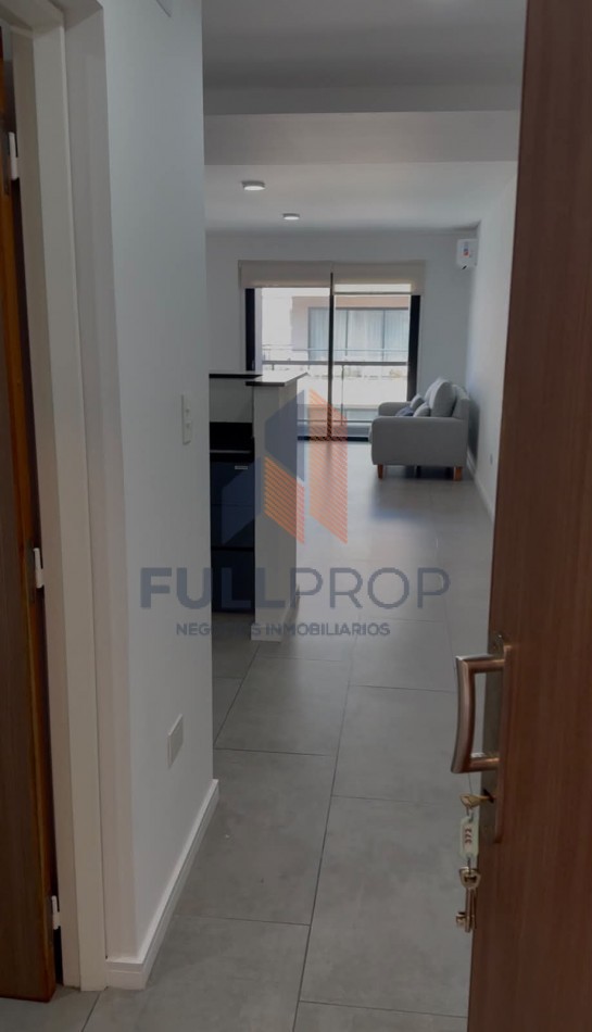 Departamentos en Alquiler - Dean Funes al 800, Excelente ubicacion