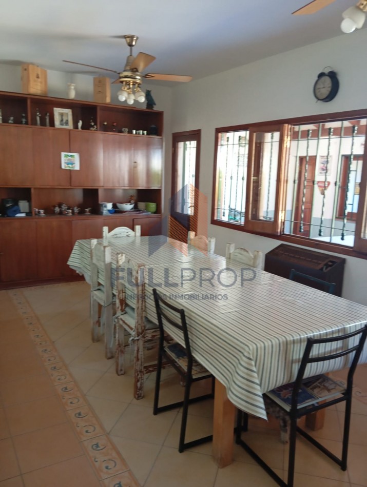 CASA EN VENTA- TRES CERRITOS