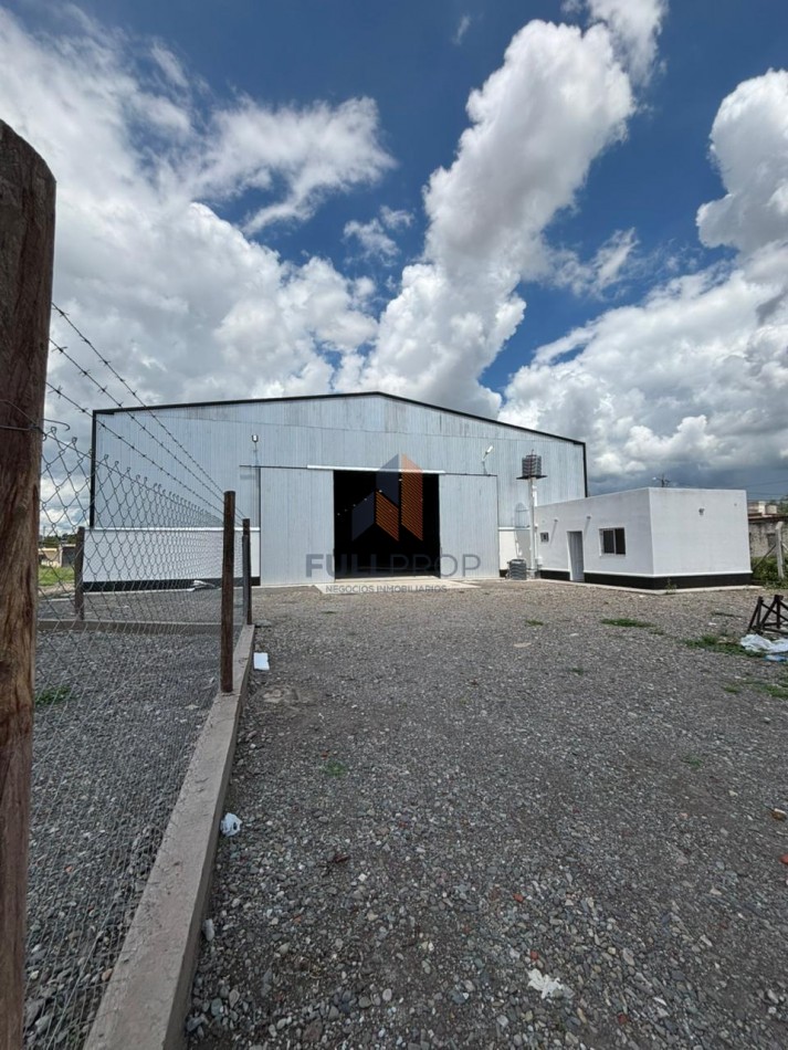 Excelente Galpon en Alquiler. A estrenar!