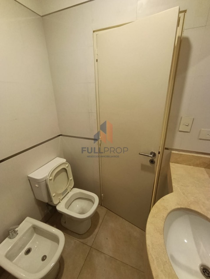 Importantes Oficinas en Leguizamon al 900