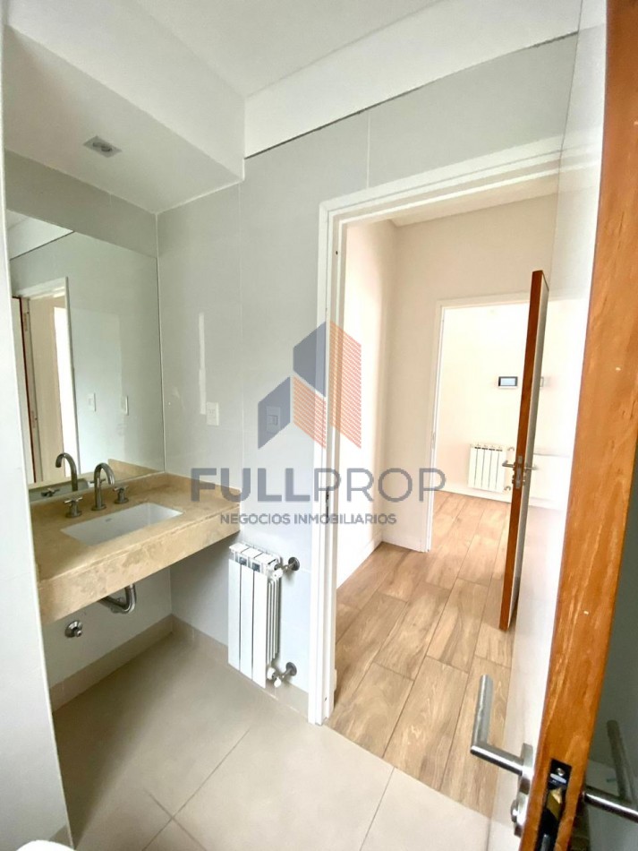 Departamento de 1 dormitorio en alquiler en La Angostura con cochera y amenities